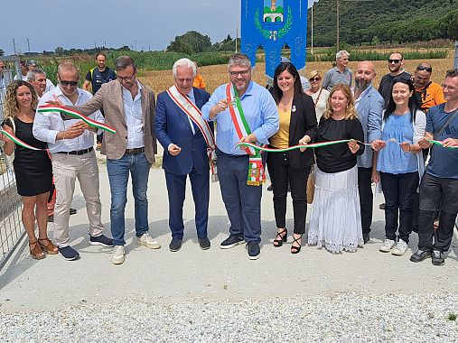 Un momento dell'inaugurazione dell'invaso antincendio